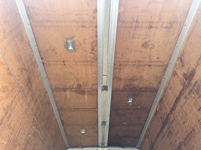 いすゞエルフアルミウイング小型（2t・3t）[写真21]