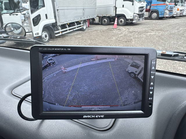 いすゞエルフアルミウイング小型（2t・3t）[写真08]