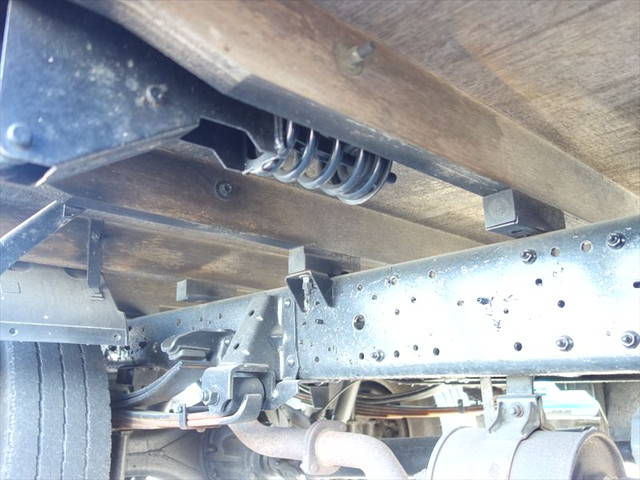 マツダタイタン幌ウイング小型（2t・3t）[写真10]