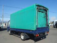 マツダタイタン幌ウイング小型（2t・3t）[写真05]