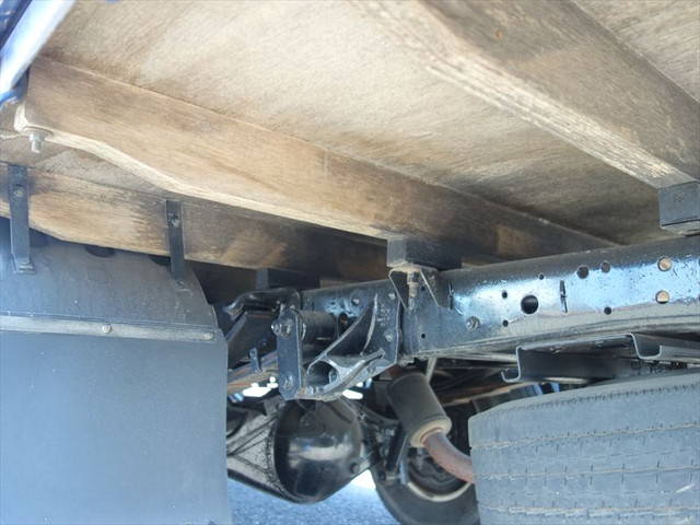 マツダタイタン幌ウイング小型（2t・3t）[写真09]