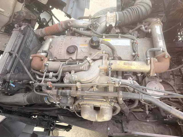 いすゞギガクレーン4段大型（10t）[写真22]