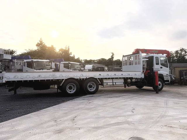 いすゞギガクレーン4段大型（10t）[写真07]