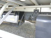 いすゞフォワードアルミウイング中型（4t）[写真27]