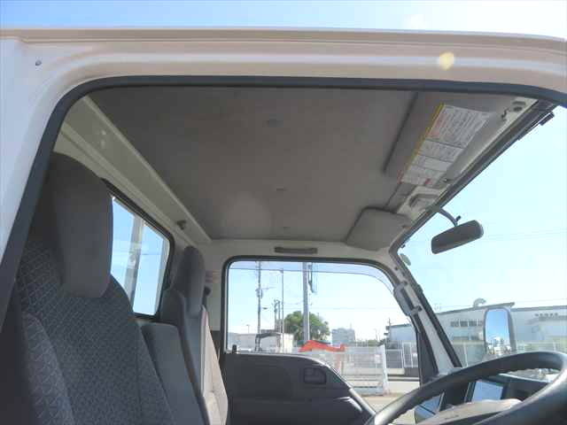 日産アトラス平ボディ小型（2t・3t）[写真31]