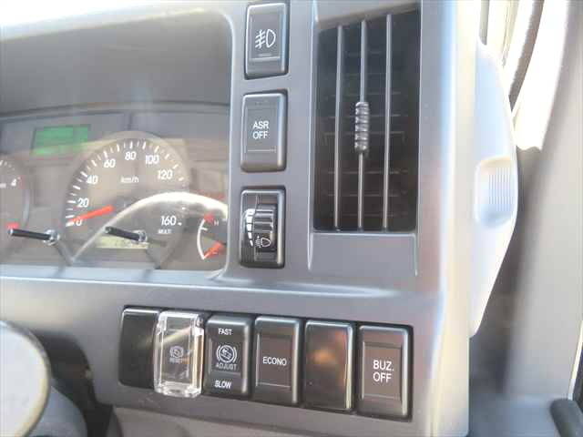 日産アトラス平ボディ小型（2t・3t）[写真37]