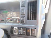 日産アトラス平ボディ小型（2t・3t）[写真38]