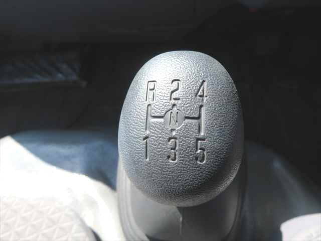 日産アトラス平ボディ小型（2t・3t）[写真38]