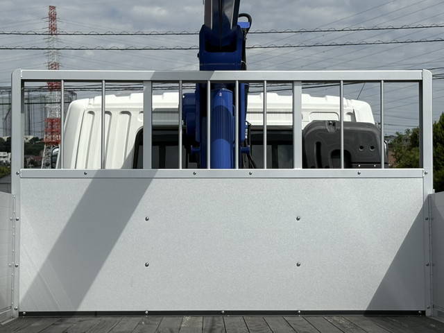 三菱ふそうファイタークレーン4段増トン（6t・8t）[写真15]