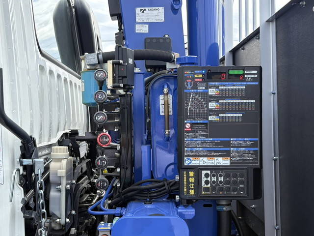 三菱ふそうファイタークレーン4段増トン（6t・8t）[写真20]