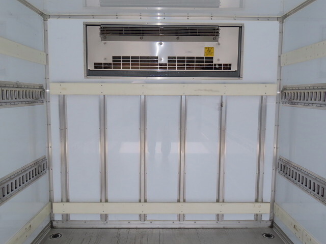 日野デュトロ冷凍車（冷蔵車）小型（2t・3t）[写真16]