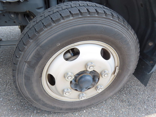 日野デュトロ冷凍車（冷蔵車）小型（2t・3t）[写真24]