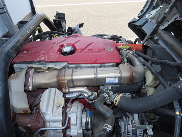 日野デュトロ冷凍車（冷蔵車）小型（2t・3t）[写真26]