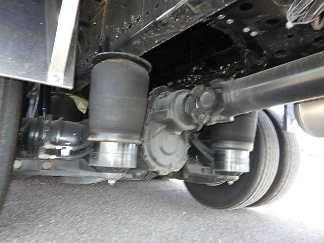 日野プロフィアセルフクレーン4段大型（10t）[写真20]