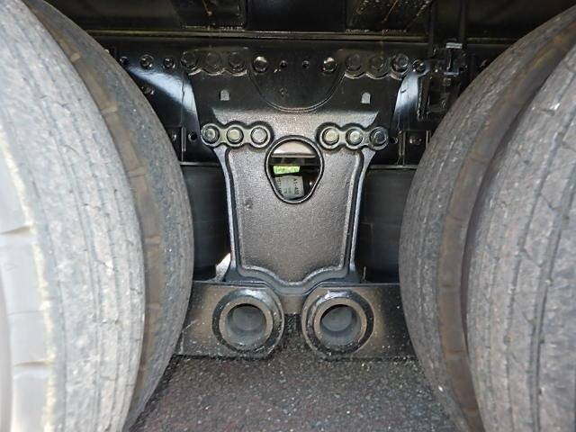 日野プロフィアセルフクレーン4段大型（10t）[写真21]