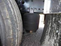 日野プロフィアセルフクレーン4段大型（10t）[写真22]