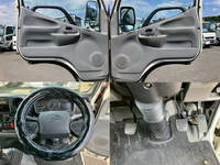 日野デュトロアルミバン小型（2t・3t）[写真19]