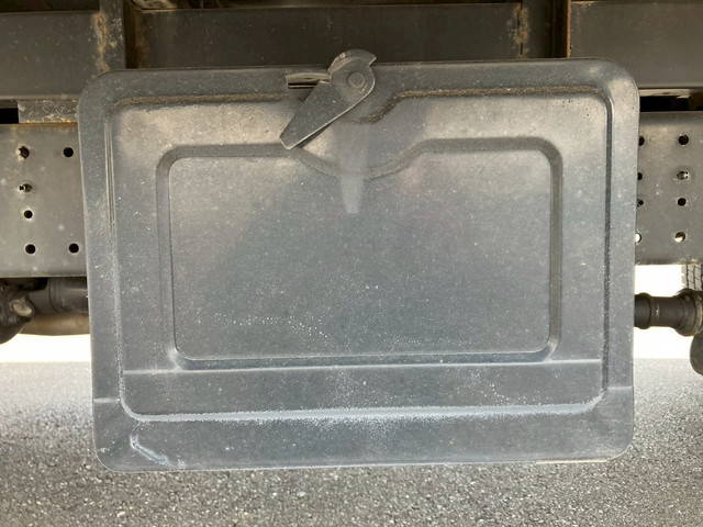 日野デュトロアルミバン小型（2t・3t）[写真34]