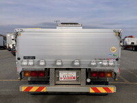 いすゞギガアルミブロック大型（10t）[写真11]