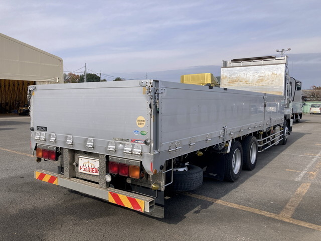 いすゞギガアルミブロック大型（10t）[写真02]