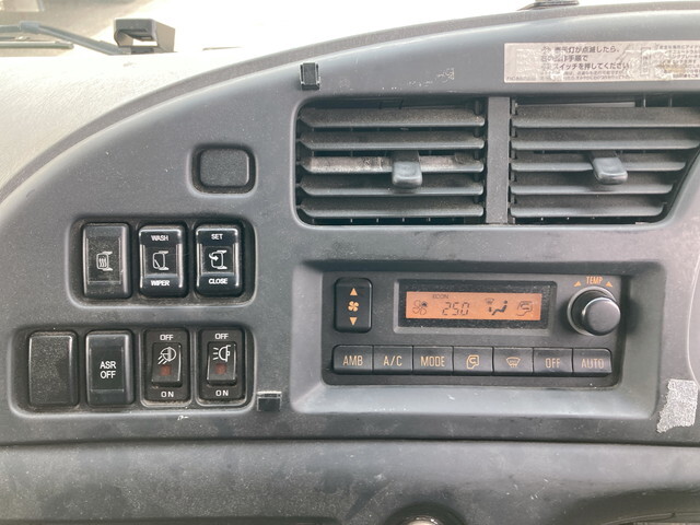 いすゞギガアルミブロック大型（10t）[写真37]