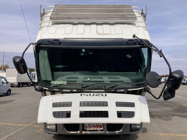 いすゞギガアルミブロック大型（10t）[写真09]