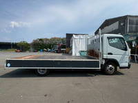 三菱ふそうキャンター平ボディ小型（2t・3t）[写真08]