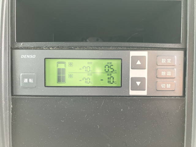 いすゞエルフ冷凍車（冷蔵車）小型（2t・3t）[写真38]