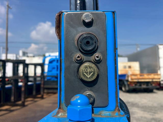 日野デュトロ平ボディ小型（2t・3t）[写真15]