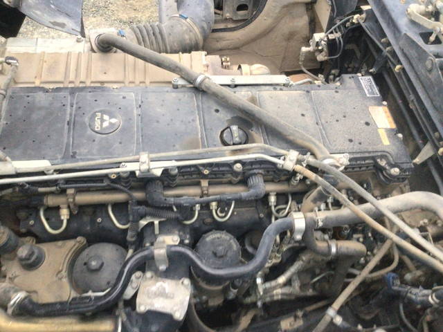 三菱ふそうスーパーグレートダンプ大型（10t）[写真20]