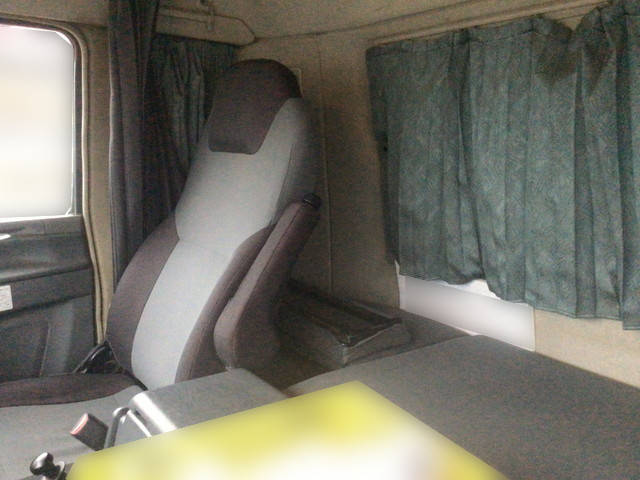 三菱ふそうスーパーグレートダンプ大型（10t）[写真23]