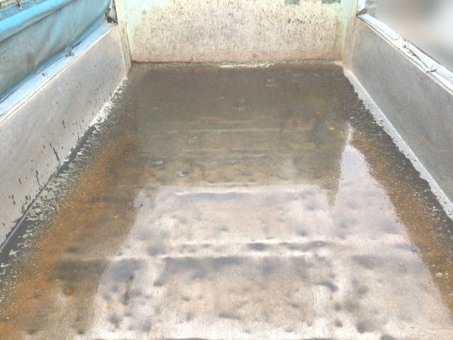 三菱ふそうスーパーグレートダンプ大型（10t）[写真04]