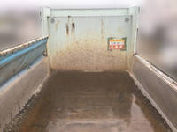 三菱ふそうスーパーグレートダンプ大型（10t）[写真06]