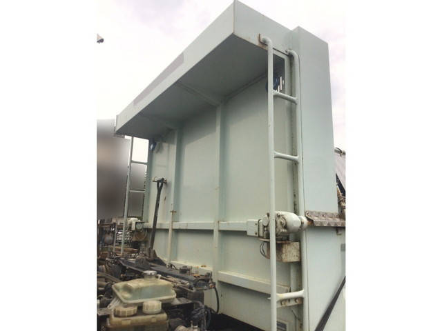 三菱ふそうスーパーグレートダンプ大型（10t）[写真07]