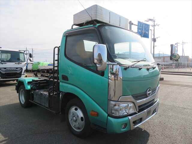 日野デュトロコンテナ専用車小型（2t・3t）[写真03]