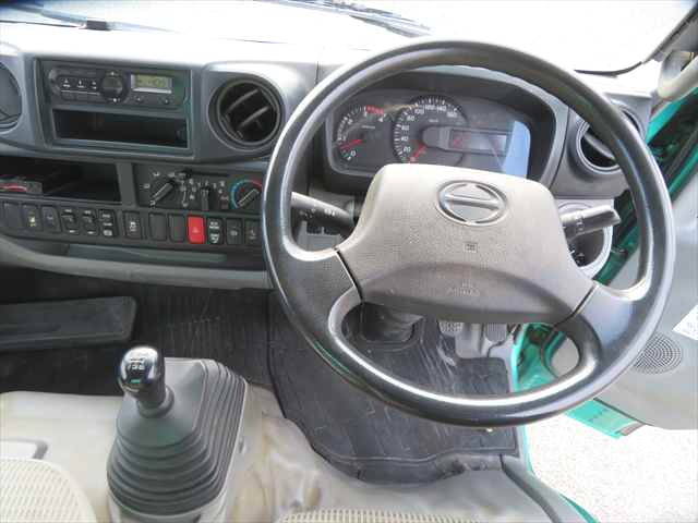 日野デュトロコンテナ専用車小型（2t・3t）[写真30]