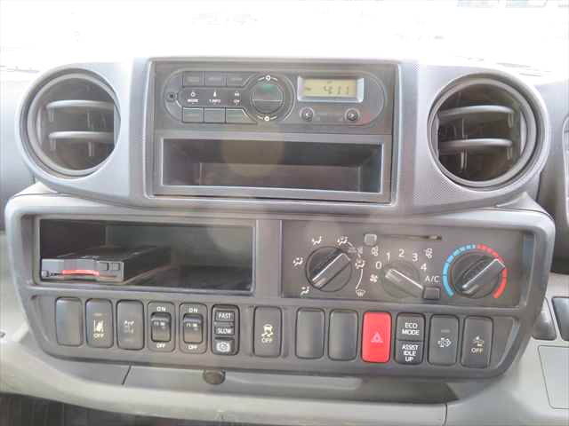 日野デュトロコンテナ専用車小型（2t・3t）[写真33]