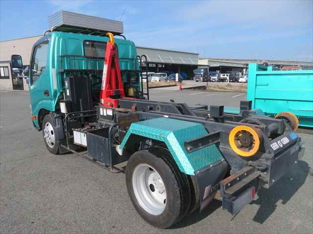 日野デュトロコンテナ専用車小型（2t・3t）[写真04]