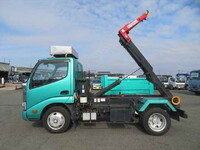 日野デュトロコンテナ専用車小型（2t・3t）[写真07]