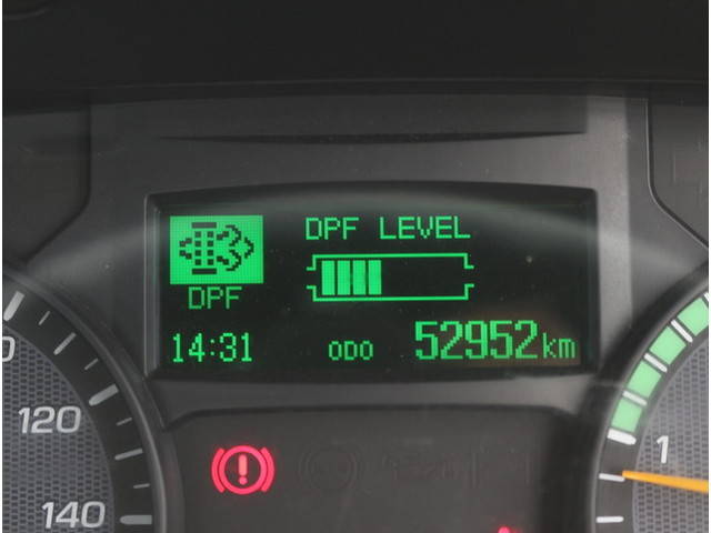 三菱ふそうキャンター平ボディ小型（2t・3t）[写真24]