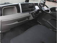 三菱ふそうキャンター平ボディ小型（2t・3t）[写真30]