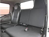 三菱ふそうキャンター平ボディ小型（2t・3t）[写真32]