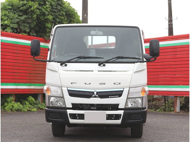 三菱ふそうキャンター平ボディ小型（2t・3t）[写真05]