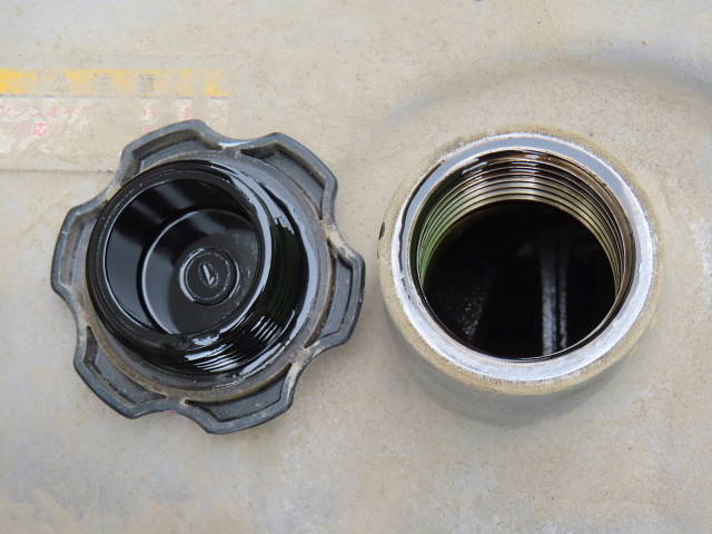 いすゞギガダンプ大型（10t）[写真16]