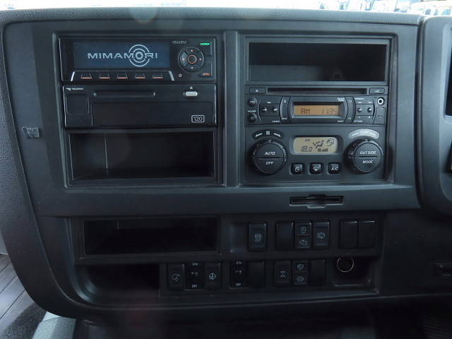 いすゞギガダンプ大型（10t）[写真22]