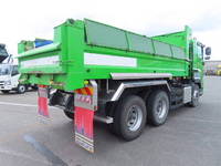 いすゞギガダンプ大型（10t）[写真02]