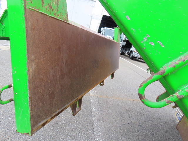 いすゞギガダンプ大型（10t）[写真30]