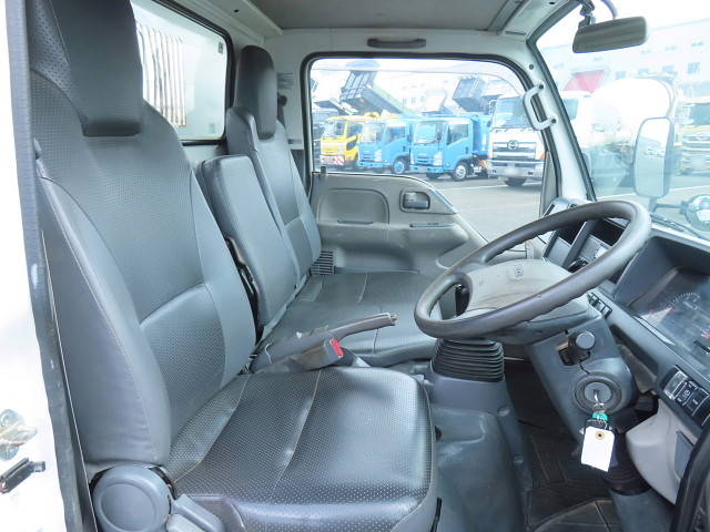 いすゞエルフダンプ小型（2t・3t）[写真17]