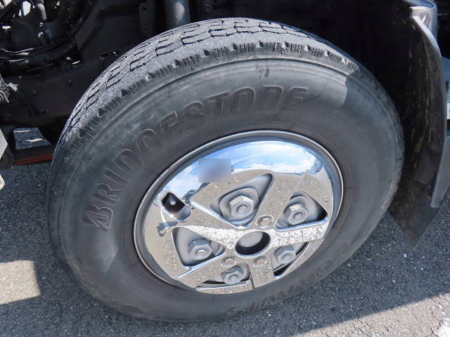 いすゞエルフバキュームカー小型（2t・3t）[写真11]