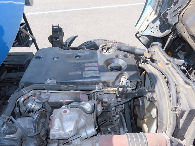 いすゞエルフバキュームカー小型（2t・3t）[写真13]